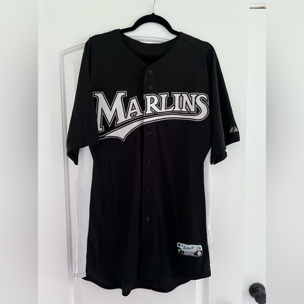 Authentic Miami Marlins Jersey made exclusively for Kenny Chesney.